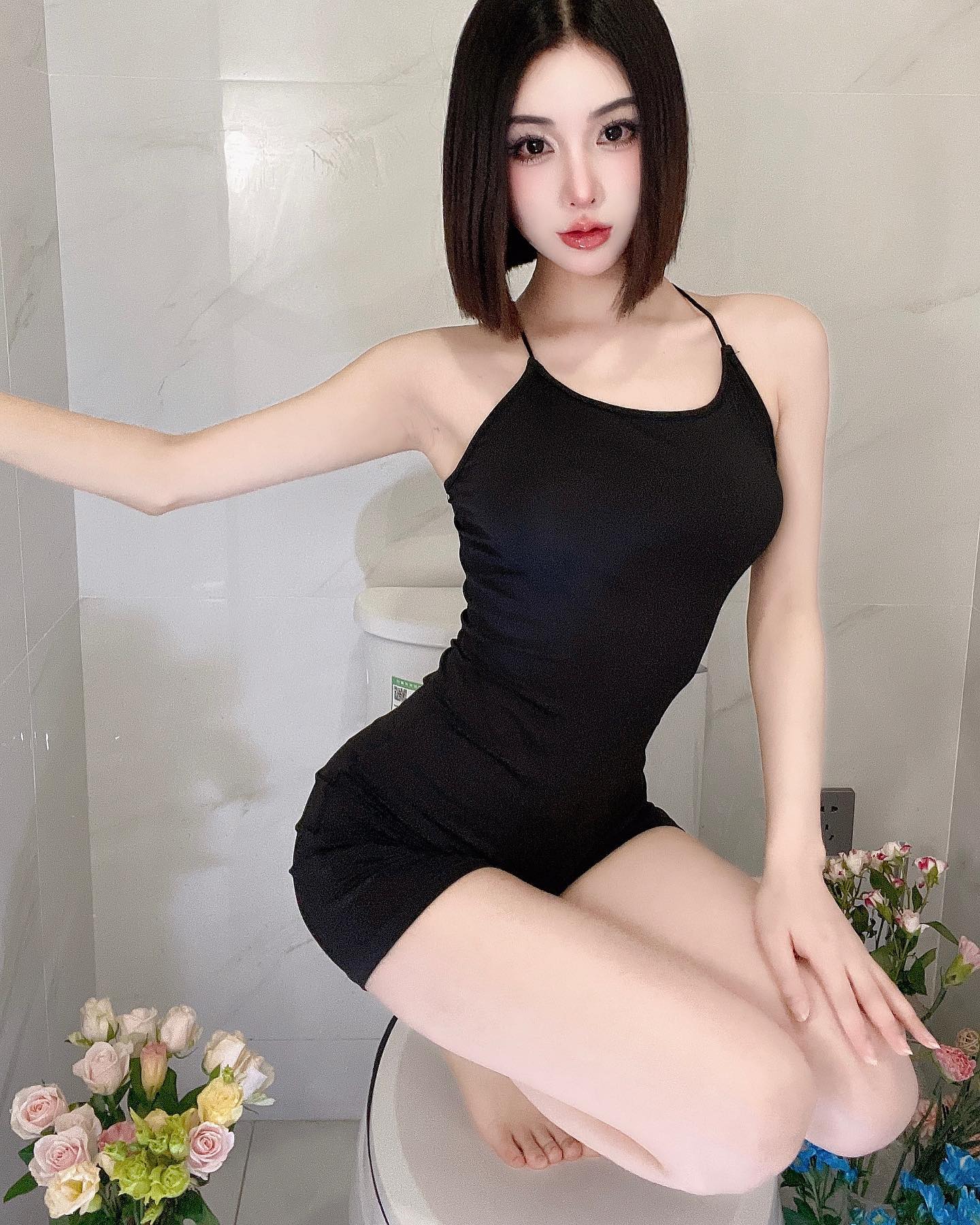 SEXYCathy 5'3 or under(160cm),Bisexual,Tall,Japanese,Groups/Paties